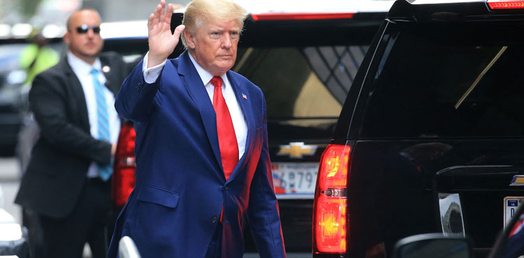 Trump President US midterms