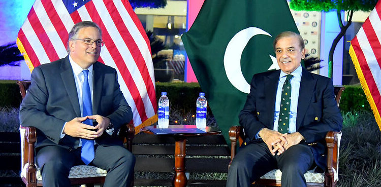 US extends debt relief to Pakistan