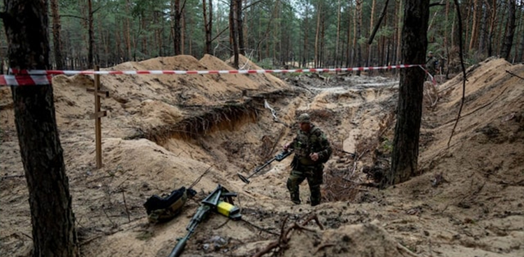 Ukraine mass grave, Izyum