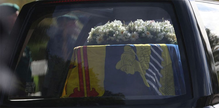 queen elizabeth coffin, funeral,
