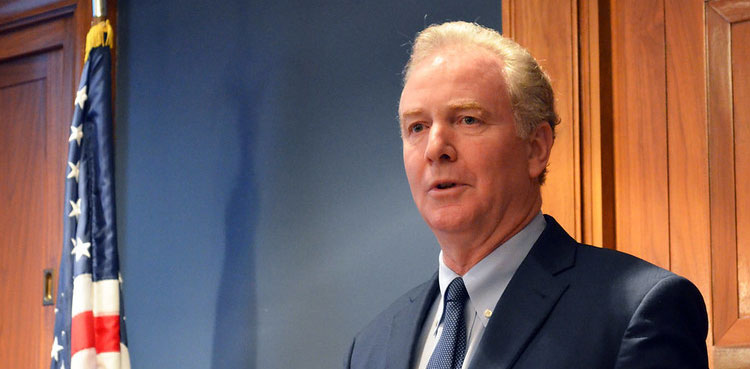 US Senator Chris Hollen ties Pakistan