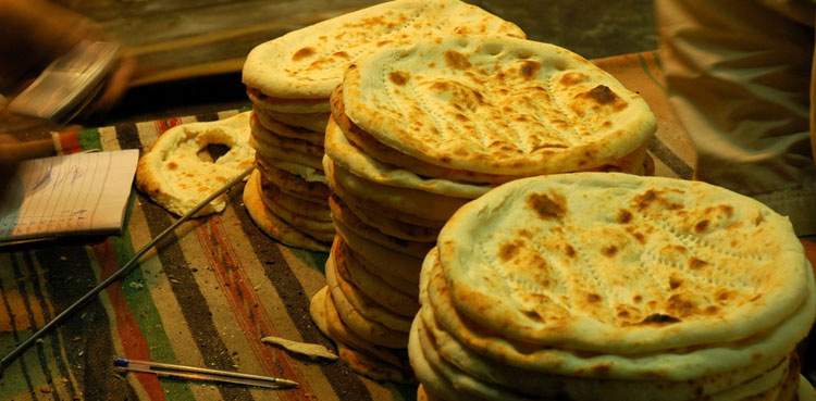 Naan Bai Association, CM Maryam, Roti price Punjab