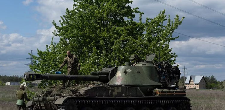 Russia abandons Ukrainian bastion