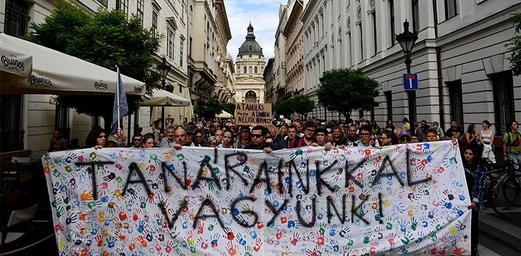 Teacher pay hikes, Hungary mass protest