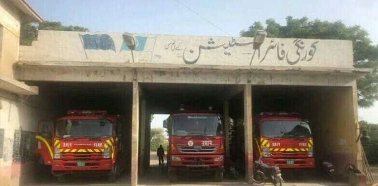 Korangi fire station attacker, threat calls from jail, three officials murdered
