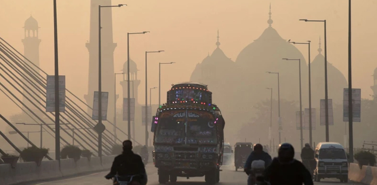 smog emergency, Punjab, Lahore smog,