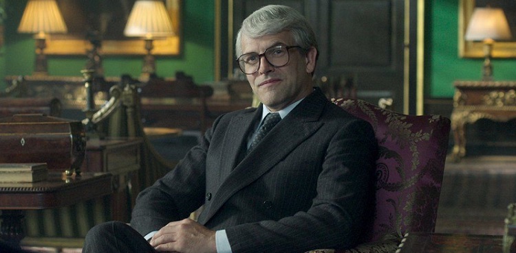 netflix the crown, sir john major criticism