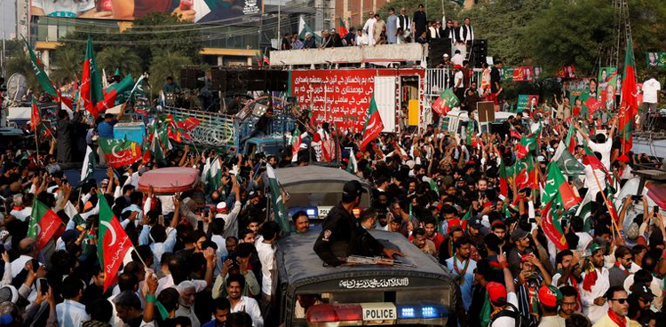 Police arrest four, Imran Khan attack probe