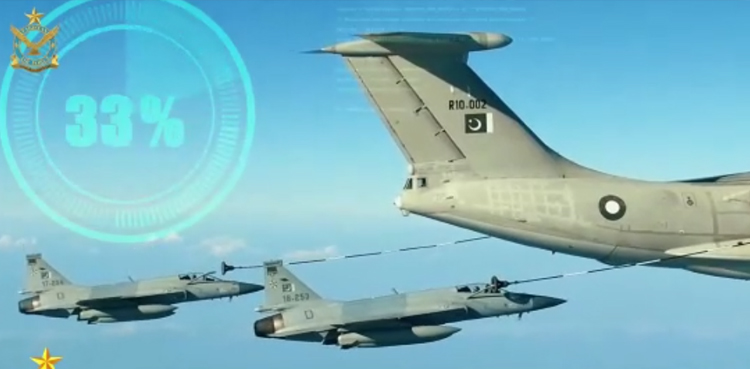 JF-17 Thunder air-to-air refuelling, PAF, #BIAS2022, Bahrain Air Show