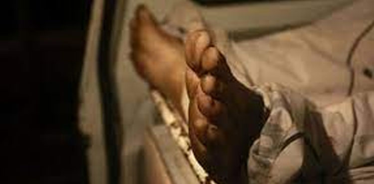 Woman, daughter, die, police van, Islamabad, Srinagar Highway