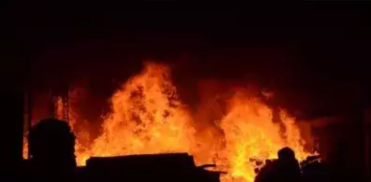 Six die, Phalia explosion, fireworks making