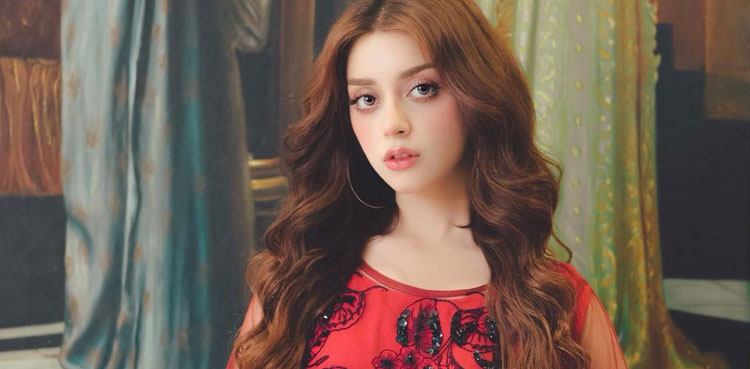 alizeh shah, alizeh shah pictures, latest pictures, viral, viral pictures, pictures