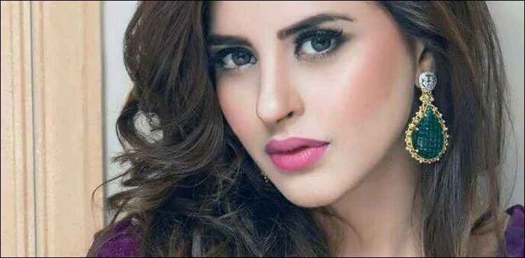 fatima effendi makeup look, betiyaan drama