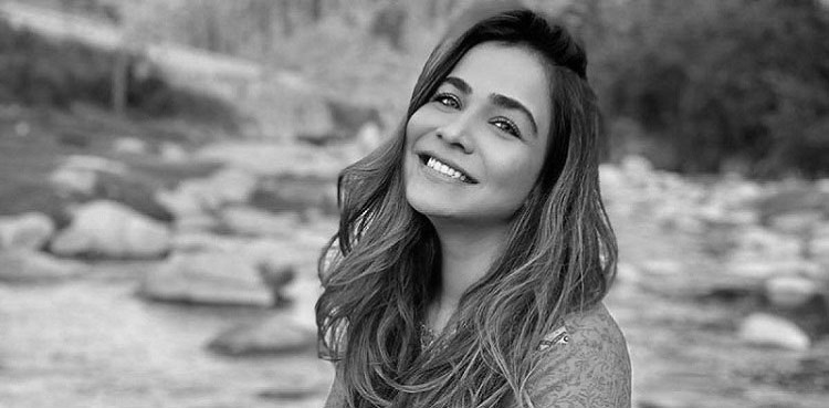 humaima malick viral instagram picture