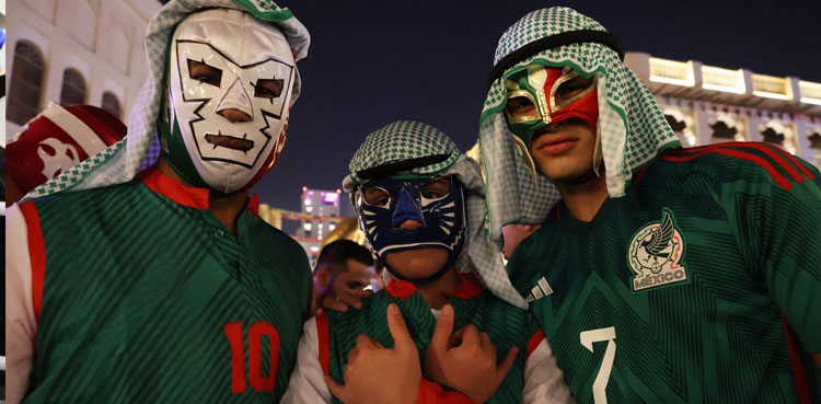 Mexico and Argentina fans