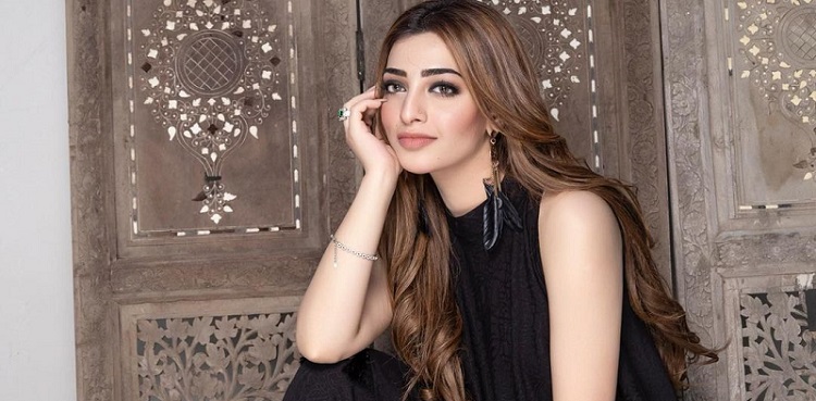 nawal saeed, nawal, nawal saeed pictures, viral pictures, pictures, viral