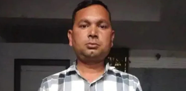 Man injects ex-wife, HIV-infected blood,