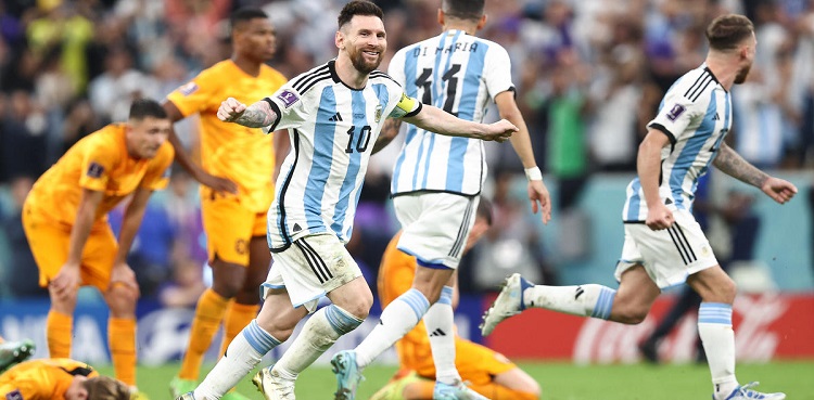 World Cup winners, Argentina, arrive back Buenos Aires