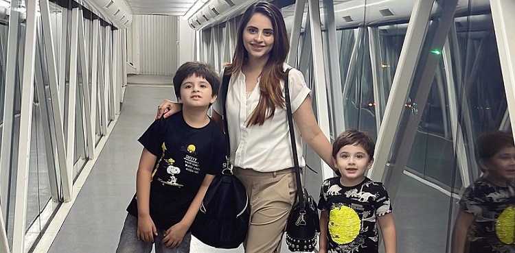 fatima effendi viral pictures with sons