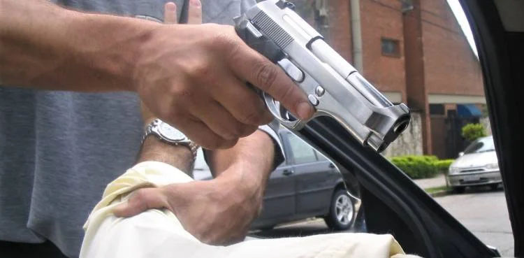 robbery, Karachi police, arrest muggers