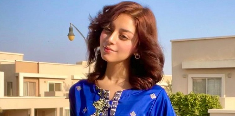 alizeh shah viral instagram pictures