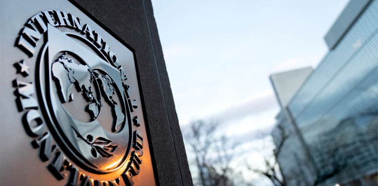 Pakistan's economy in 'collapse' as IMF visits