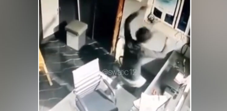 viral, video, viral video, thief, dancing, thief dancing,