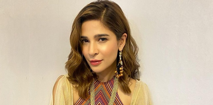 actor ayesha omar