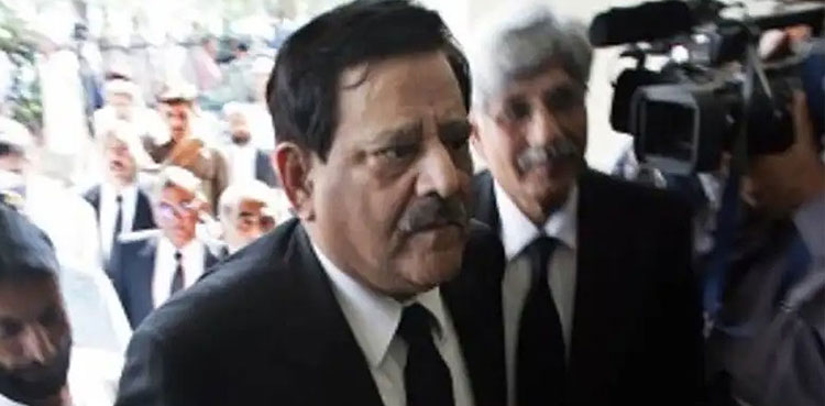 general malik qayyum