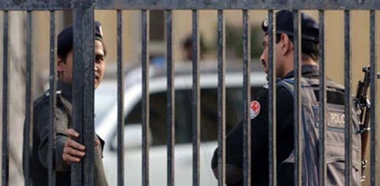 Sindh police, arrested, international drug dealer, Karachi