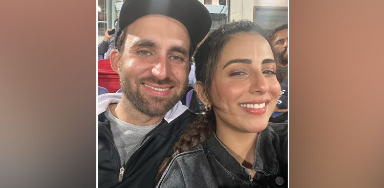 ushna shah, hamza amin, latest pictures, viral pictures, viral, pictures