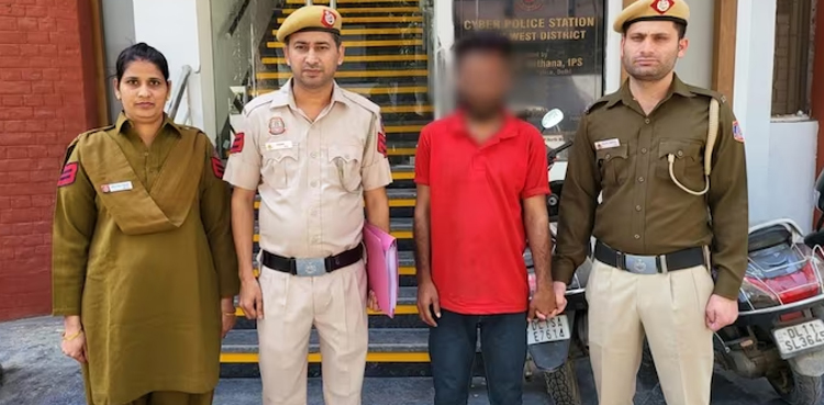 Man, duping 50 people, fake jobs, India