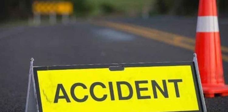 Truck-car collision, Multan