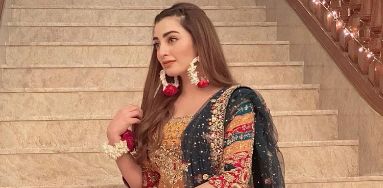 nawal saeed viral pictures