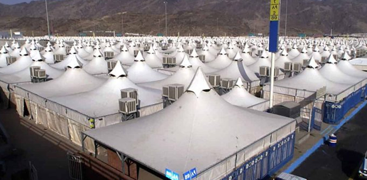 Hajj rituals, pilgrims, Mina