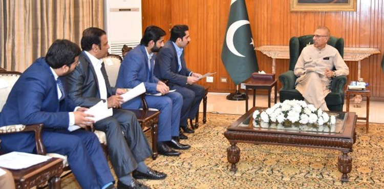 President Dr Arif Alvi, environment-friendly transportation