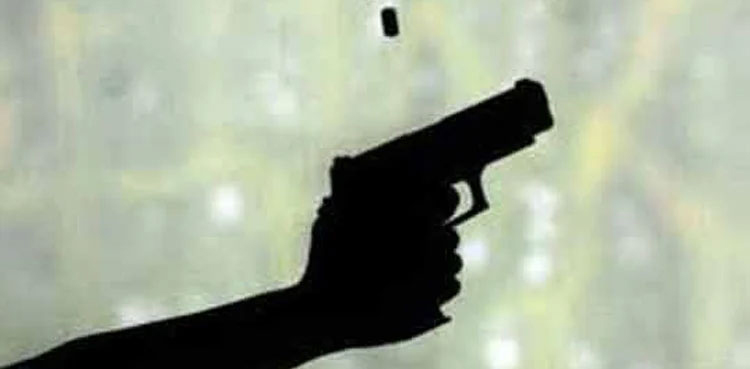 Two female student injured, Multan college bus, firing incident