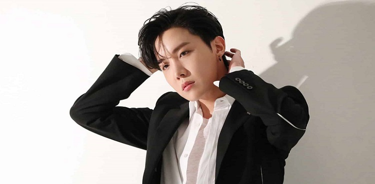 BTS j-hope military pictures