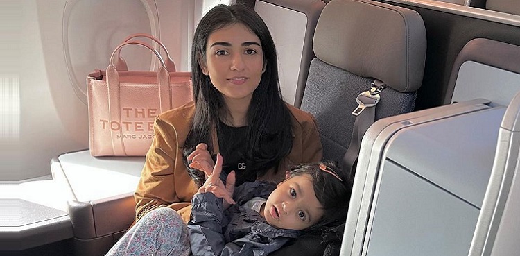 sarah khan vacation pictures