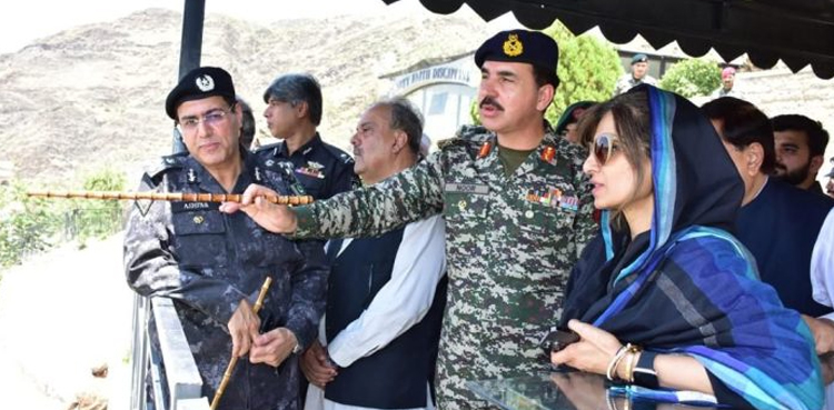 Hina Rabbani Khar, Torkham border