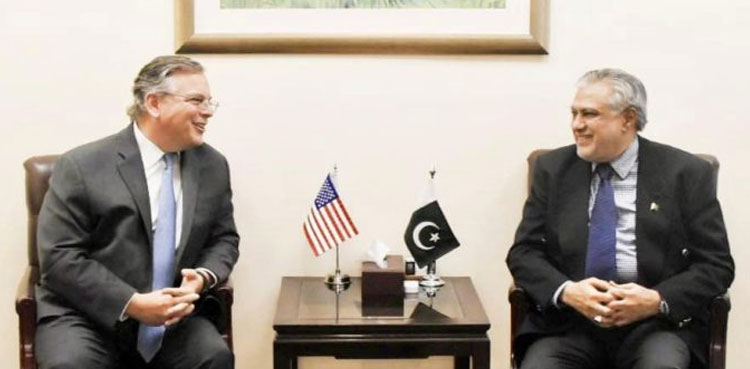 finance minister ishaq dar