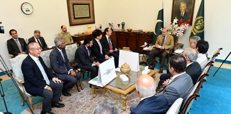 PM Shehbaz Sharif, hybrid vehicles project, Toyota