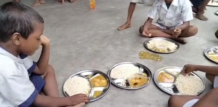 School, puffed rice, midday meal