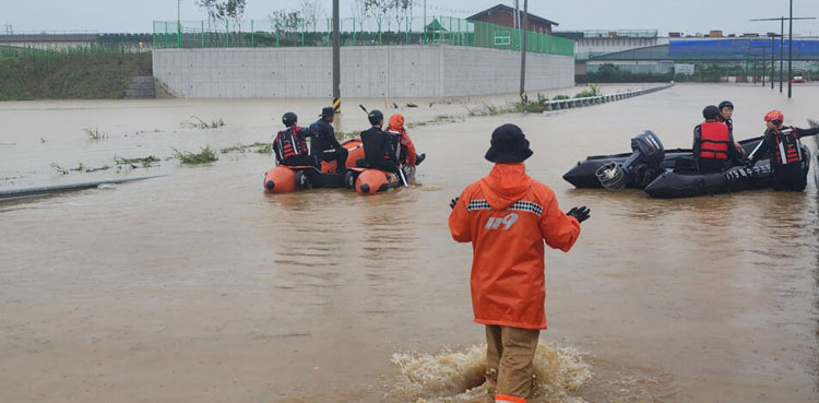 Heavy rains, flooding leave 33 dead in South Korea