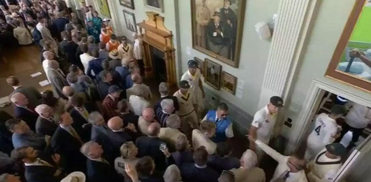 Usman Khawaja abuse, lords long room, MCC members