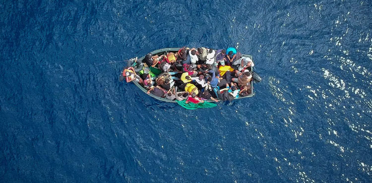 migrants boat UK