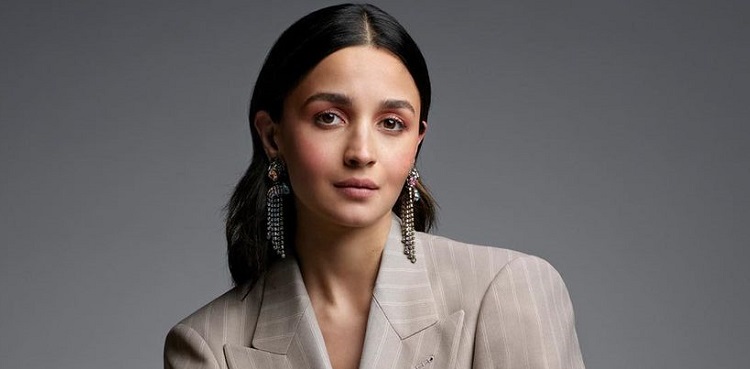 alia bhatt spy universe