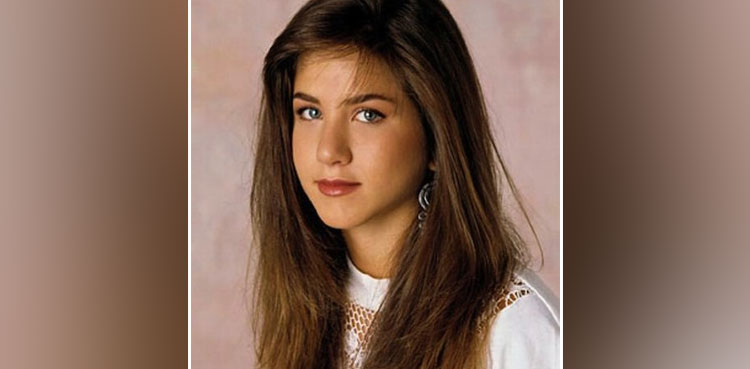 jennifer aniston, jennifer aniston childhood, jennifer aniston troubled childhood, troubled childhood,