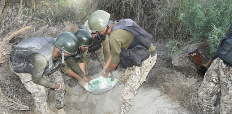 ANF seizes drugs, large consignment, Gwadar
