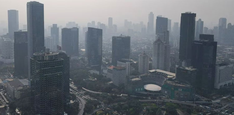 Air pollution now a major risk to life expectancy in South Asia: study